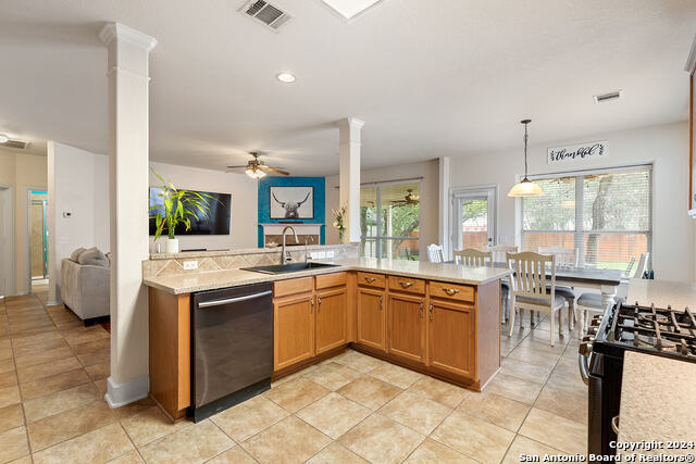 1306 Alpine Pond Property Photo 13