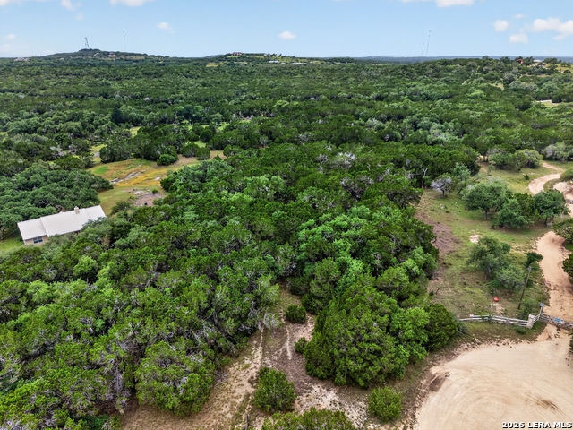 211 Raindrop Property Photo 12