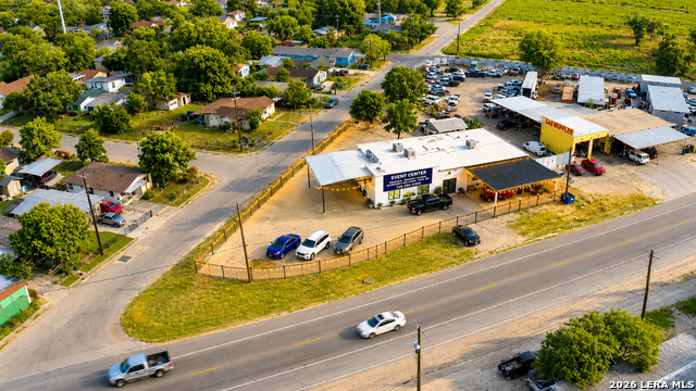 7402 New Laredo Hwy Property Photo 14