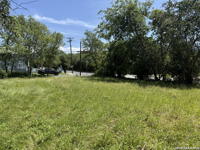 306 S Plant Ave Property Photo 6
