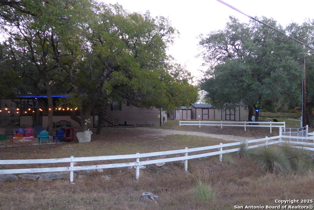 849 Tamarack Property Photo 9