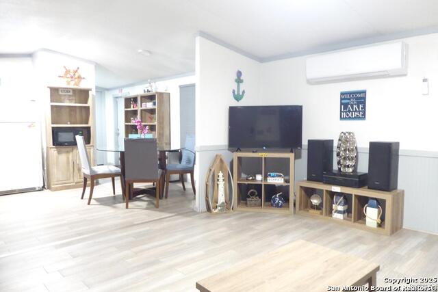 849 Tamarack Property Photo 22