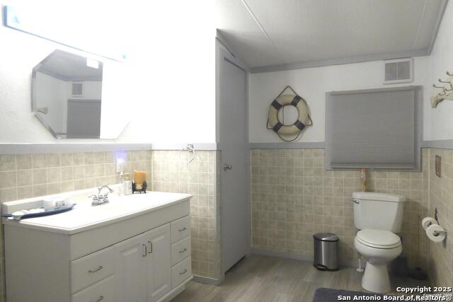 849 Tamarack Property Photo 30