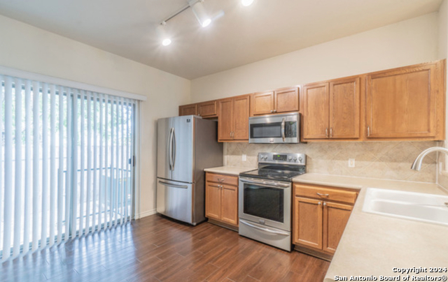 6214 W Jolie Property Photo 2