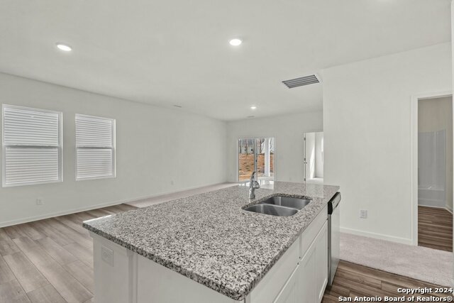 140 Dionicio Loop Property Photo 8
