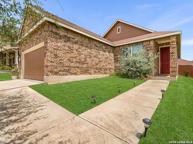 3358 Uresti Fields Property Photo 1