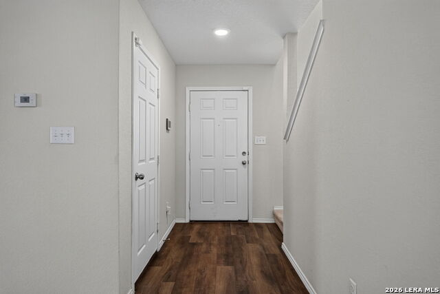 6326 Willow Point Blvd Property Photo 4