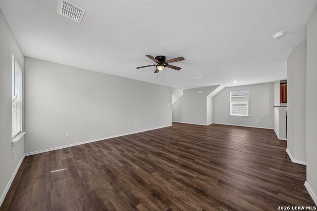 6326 Willow Point Blvd Property Photo 8