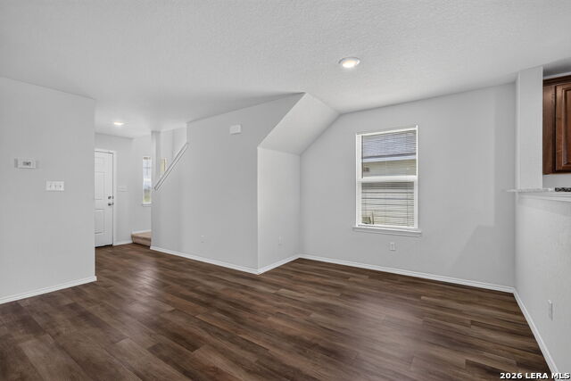 6326 Willow Point Blvd Property Photo 12