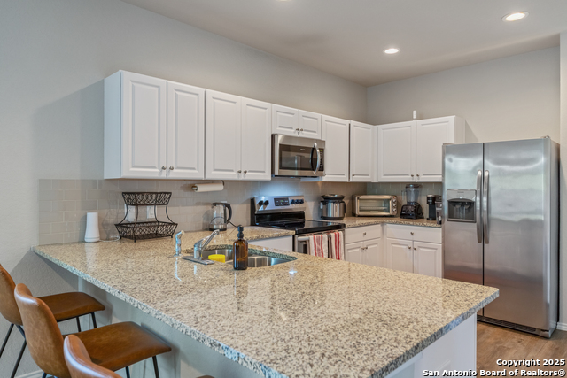 7627 Apex Landing Property Photo 6