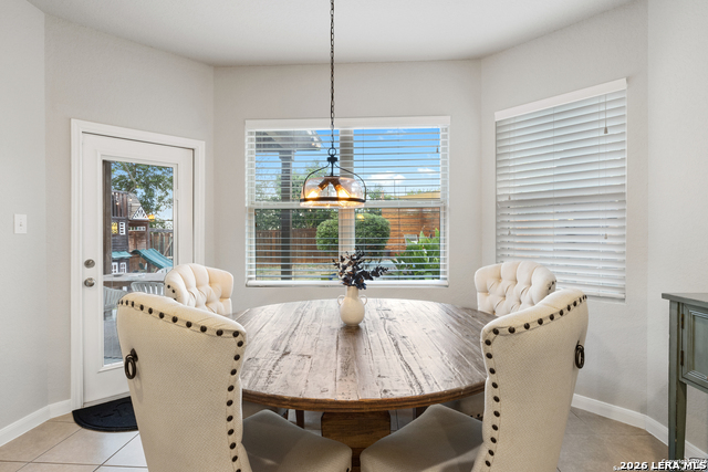 7110 Fort Bnd Property Photo 6