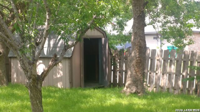 8131 Forest Dawn Property Photo 9