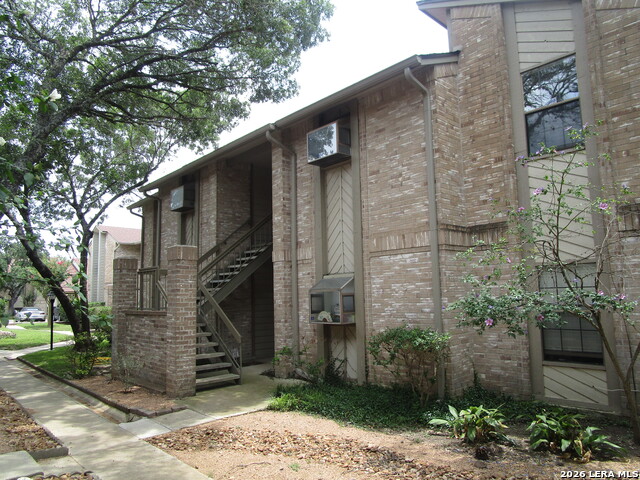12446 STARCREST DR Property Photo 1