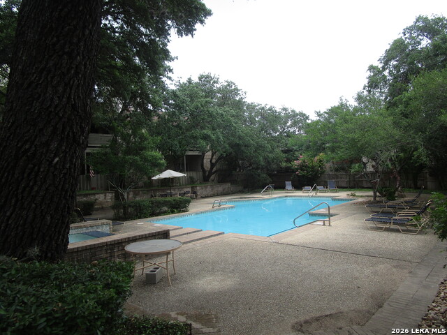 12446 Starcrest Dr Property Photo 14