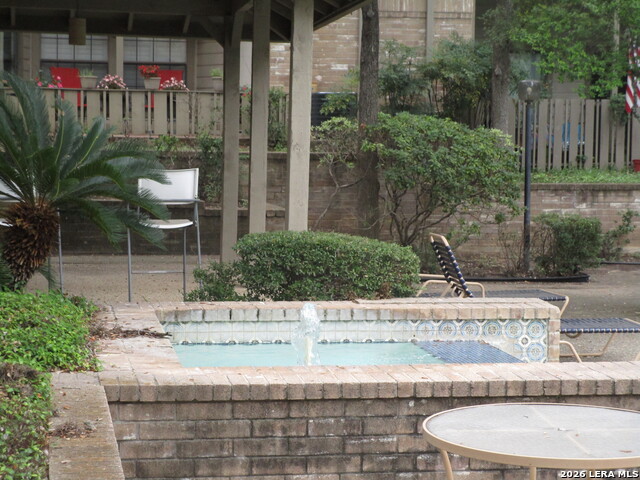 12446 Starcrest Dr Property Photo 15