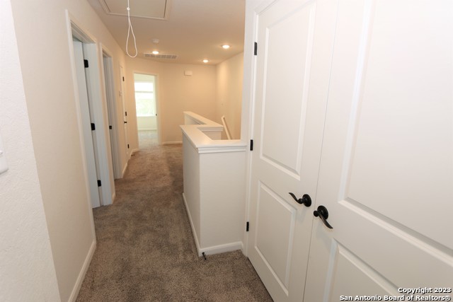 2203 Lynwood Bnd Property Photo 6