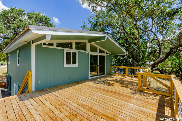 1560 Skyline Hls Property Photo 5