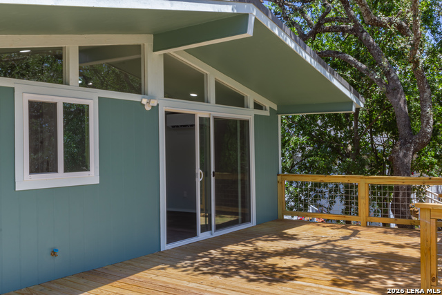 1560 Skyline Hls Property Photo 6