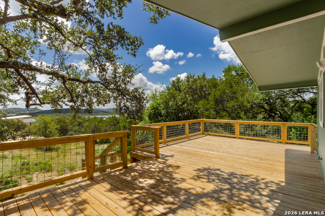 1560 Skyline Hls Property Photo 9