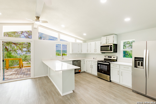 1560 Skyline Hls Property Photo 13