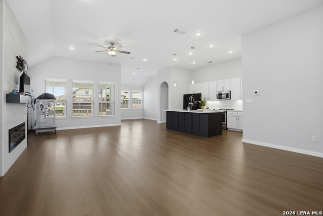 4811 Park Leaf Property Photo 8