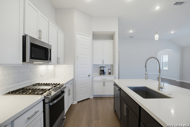 4811 Park Leaf Property Photo 13