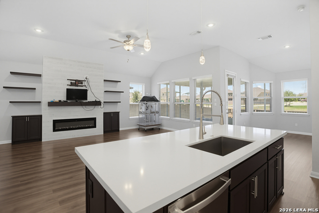 4811 Park Leaf Property Photo 14
