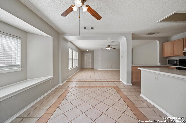 1004 Boxer Pass Drive Property Photo 9