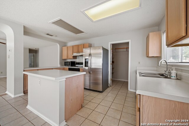 1004 Boxer Pass Drive Property Photo 11