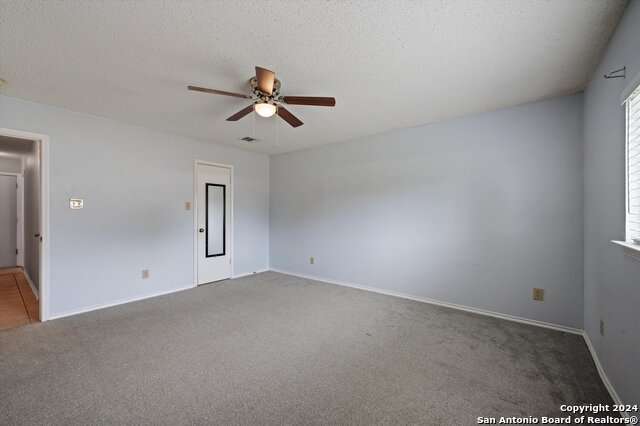 1004 Boxer Pass Drive Property Photo 21