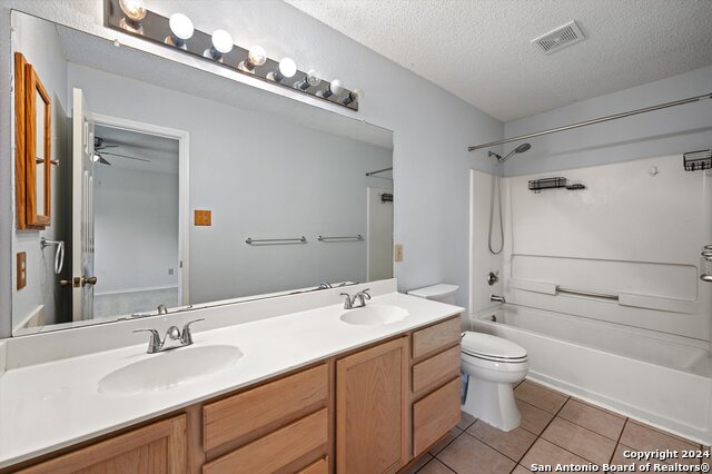 1004 Boxer Pass Drive Property Photo 22