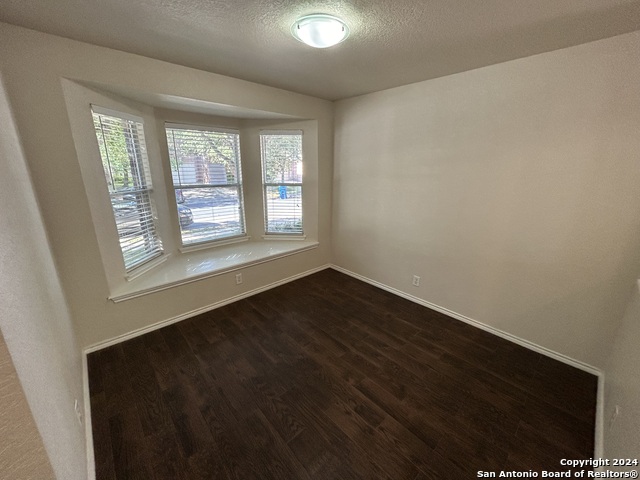 123 Adelaide Oaks Property Photo 4