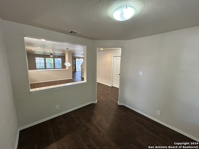 123 Adelaide Oaks Property Photo 5