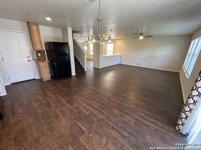 123 Adelaide Oaks Property Photo 11