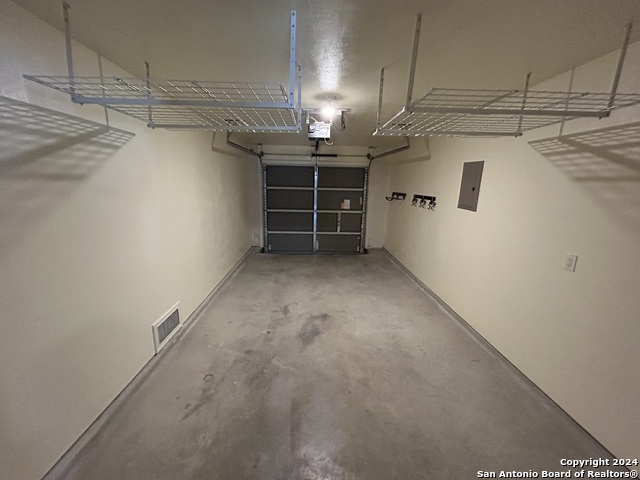 123 Adelaide Oaks Property Photo 12