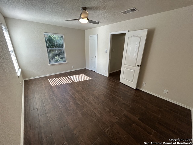 123 Adelaide Oaks Property Photo 15