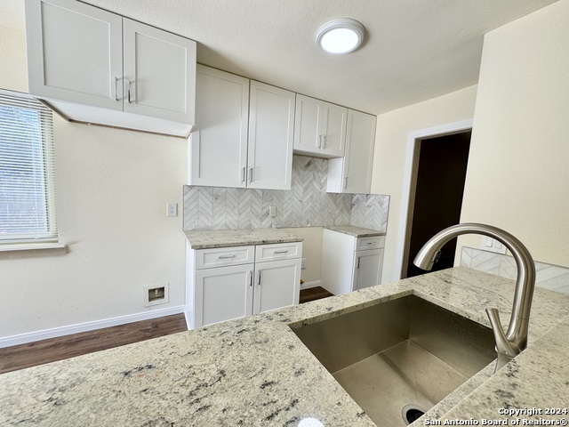 5806 Misty Gln Property Photo 14