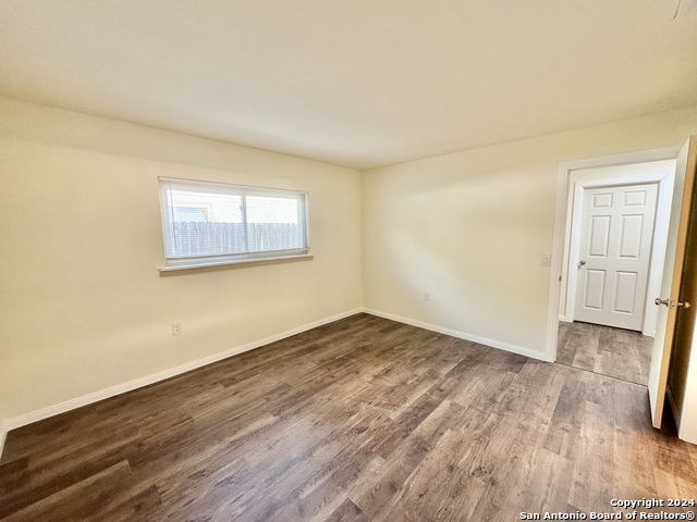 5806 Misty Gln Property Photo 20