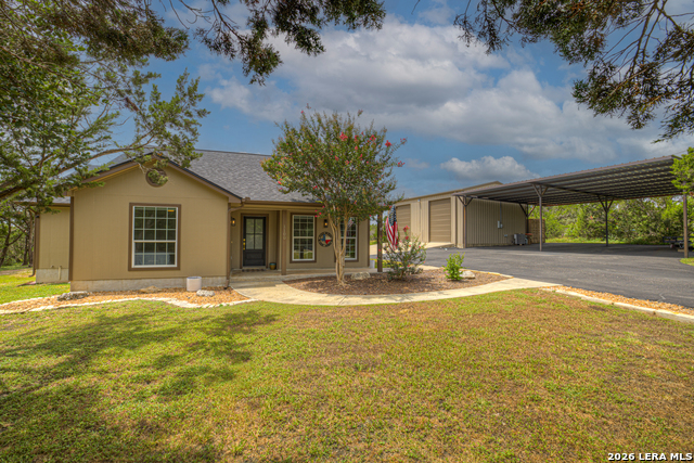 1100 Yaupon Dr Property Photo 5