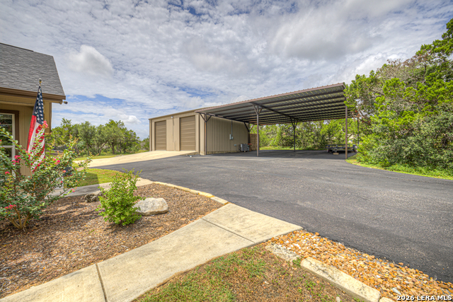 1100 Yaupon Dr Property Photo 43