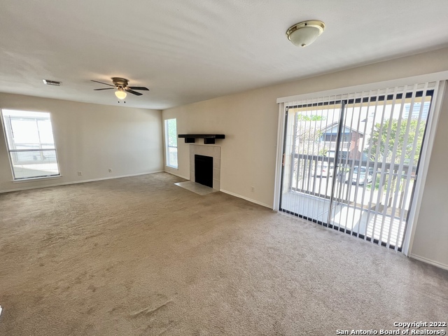 810 Station St Property Photo 3