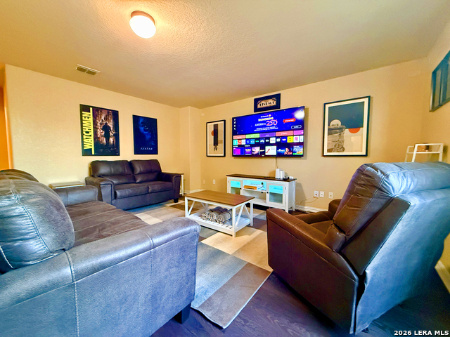 8614 Jogeva Way Property Photo 17