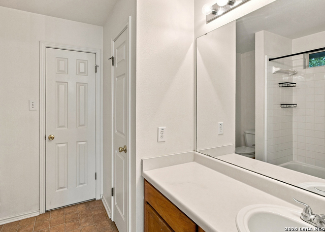7218 Burns Way Property Photo 15