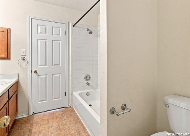 7218 Burns Way Property Photo 16