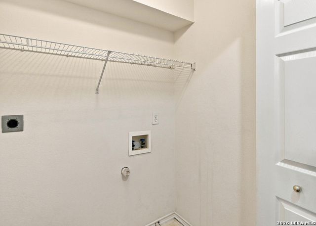 7218 Burns Way Property Photo 24