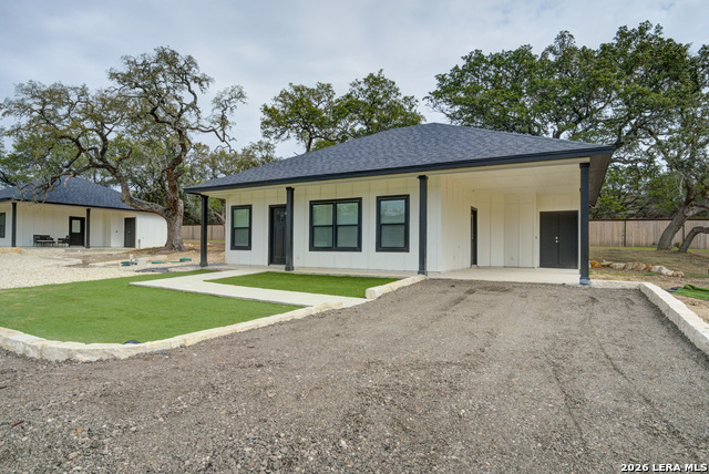 30652 Oakview Property Photo 1