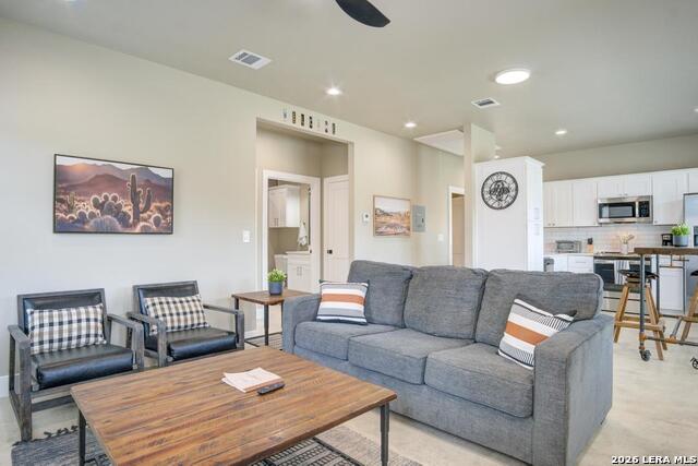 30652 Oakview Property Photo 7