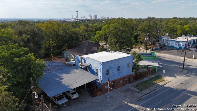 1407 S Gevers St Property Photo 1