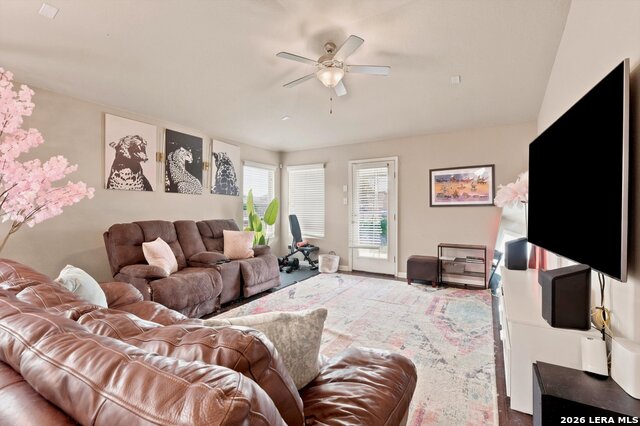 10118 Macarthur Way Property Photo 8