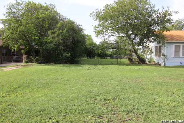 555 Menefee Blvd Property Photo 4